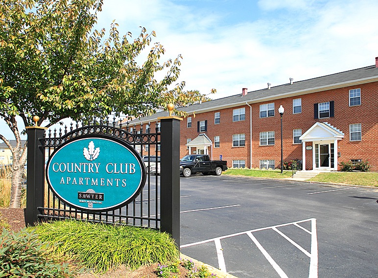 Country-Club-7