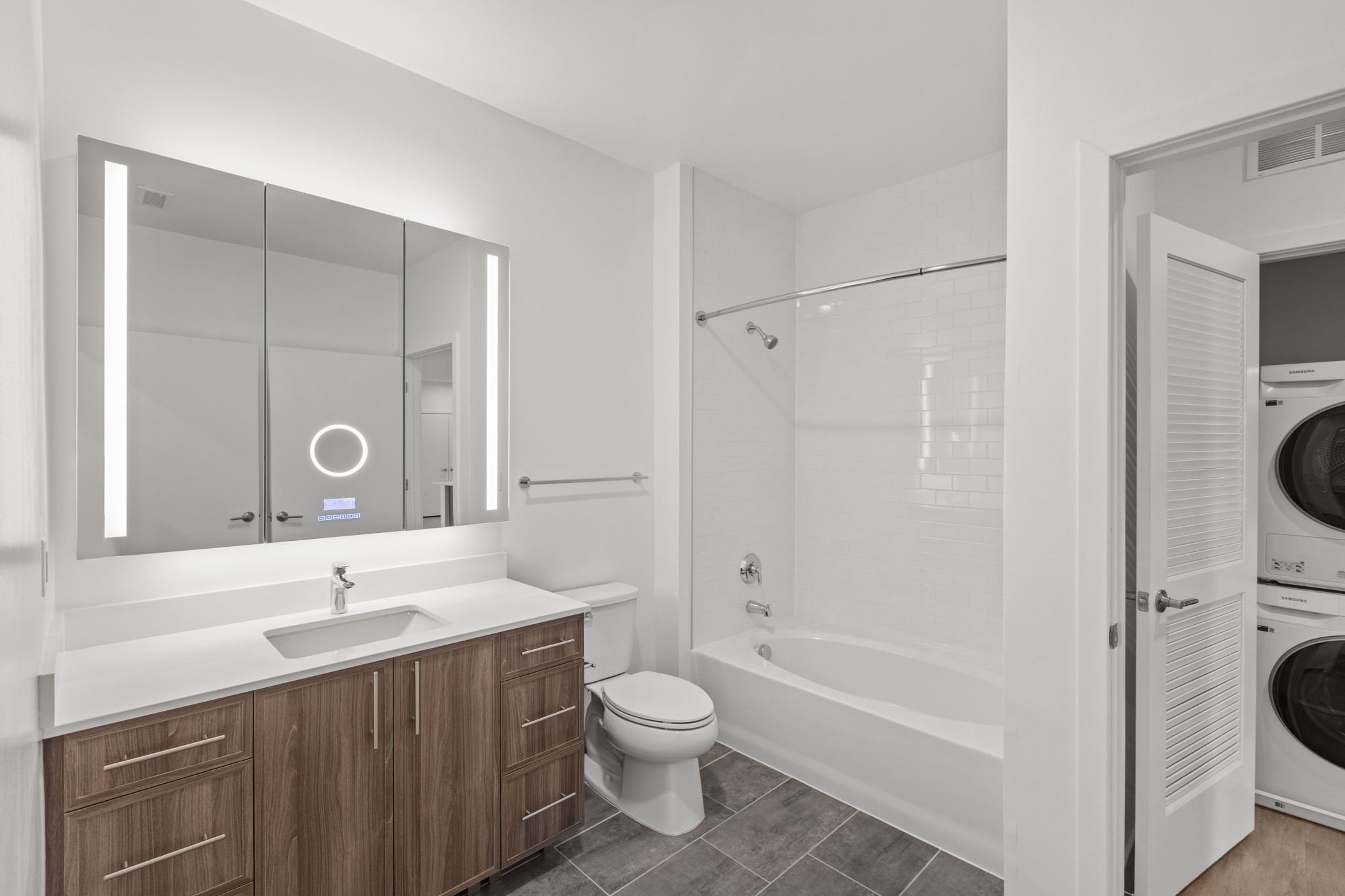 5300_Baltimore_Avenue_Unit_360_019